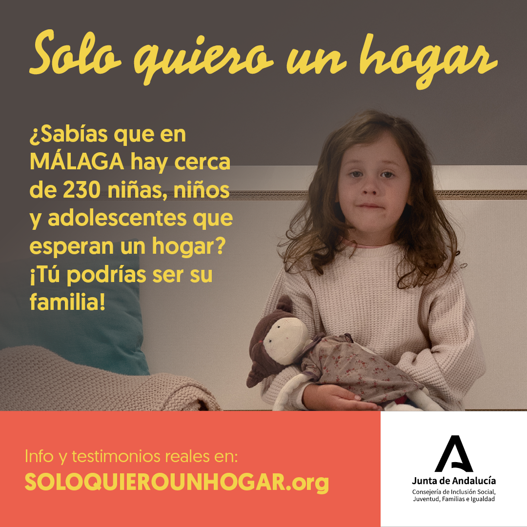 Foto de una niña que mira a cámara y un texto que pone que en Málaga hay más de 230 niños y niñas que esperan un hogar